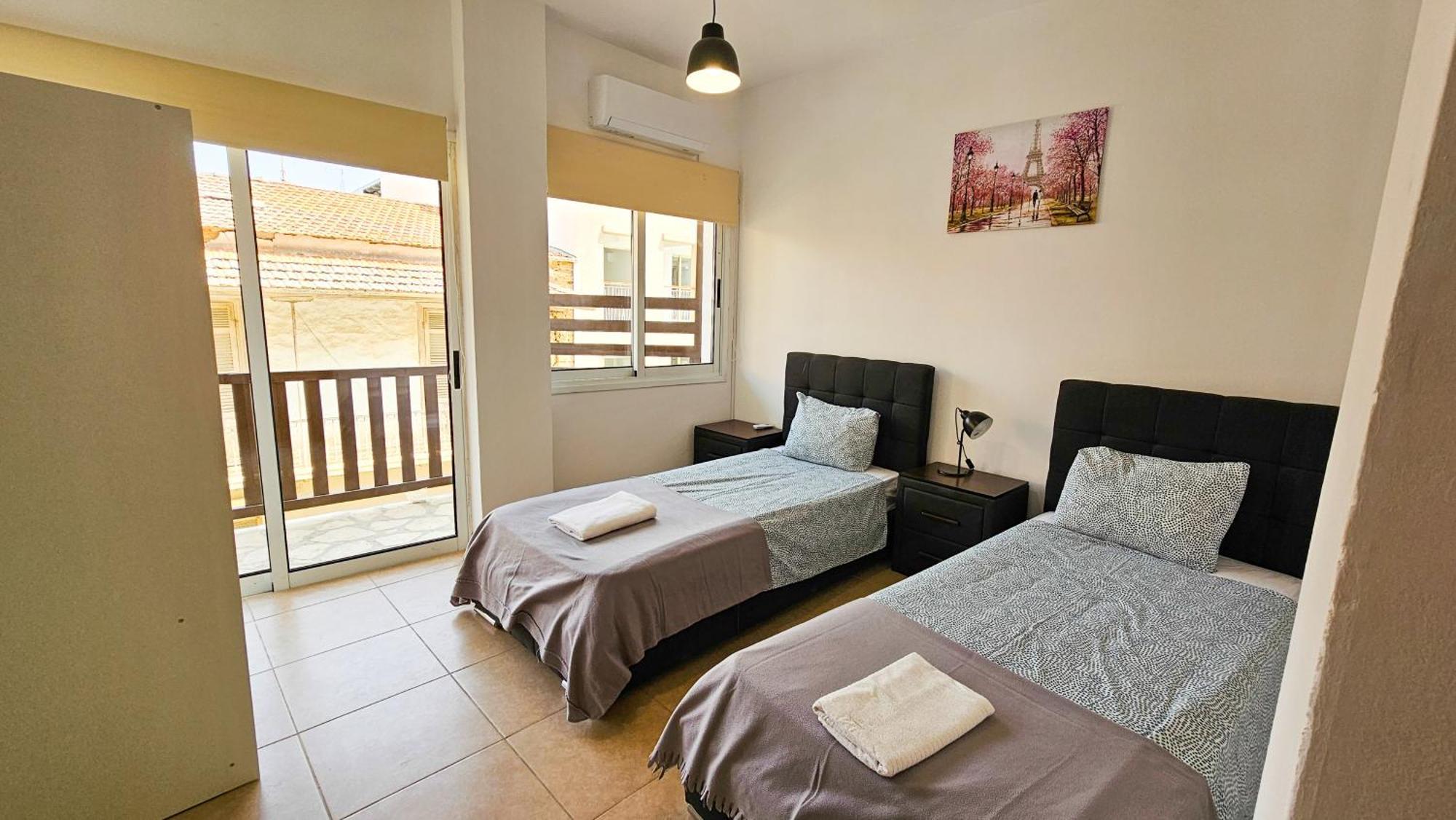 Sky Line City Apartment, 150M From Chabad Lubavitch Larnaca Luaran gambar